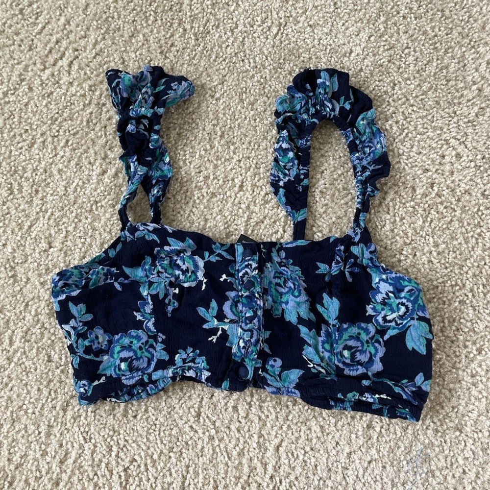 Angie crop top.